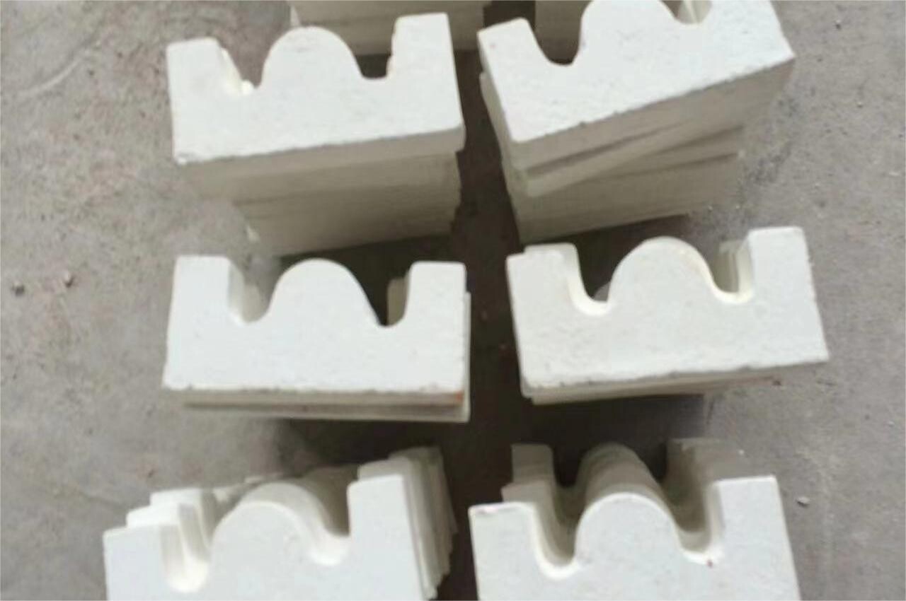 шлакоблокирующий кирпич