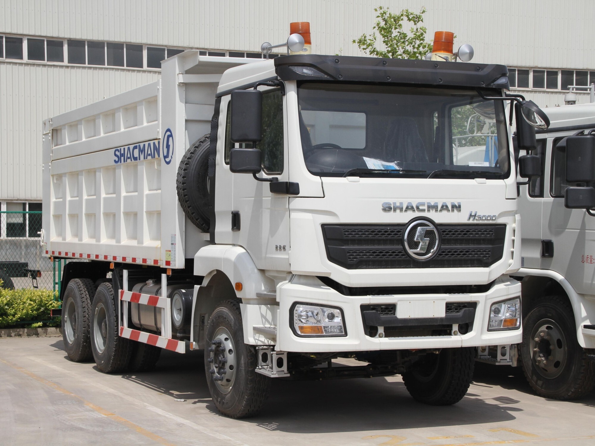 SHACMAN H3000 6×4 Camión Volquete