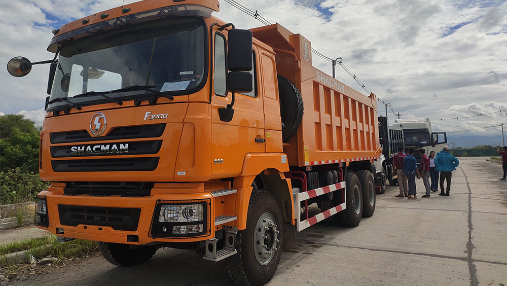 SHACMAN F3000 6×4 Camión Volquete