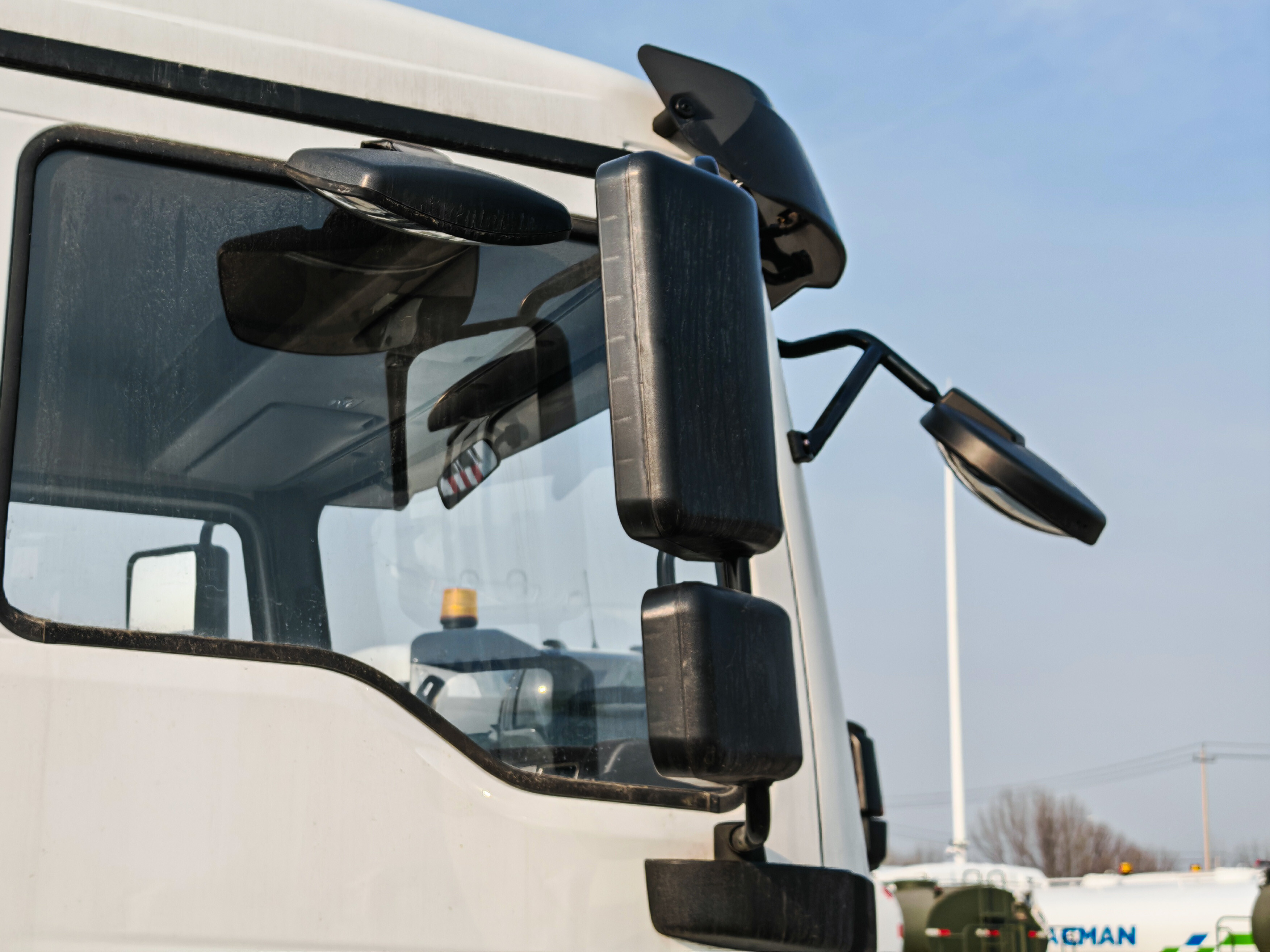 SHACMAN L3000 4×2 Camión Cisterna