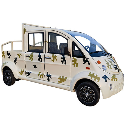 Электрический 5-местный патрульный автомобиль с грузовым отсеком