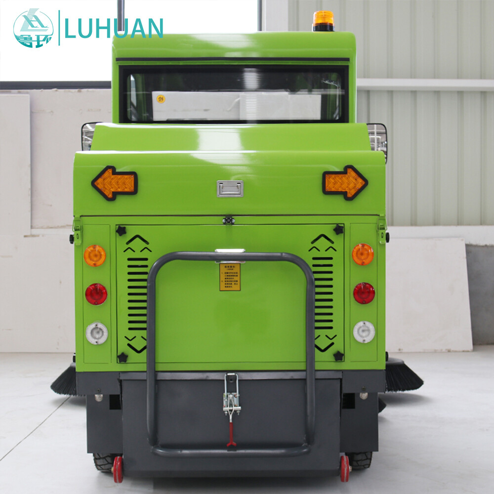 Электрическая подметальная машина закрытого типа