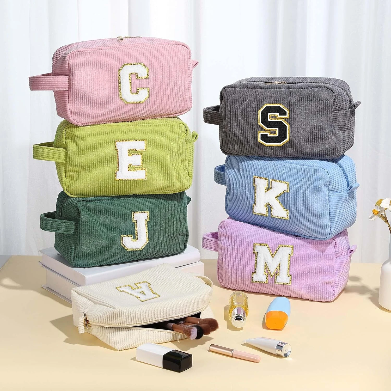 Makeup Bag for Girls Women - Mothers Day Gifts, Personalized Initial Pink Cosmetic Bag Makeup Pouch Organizer, Personalized Birthday Gifts for Women Teen Girl Kids Daughter Letter A