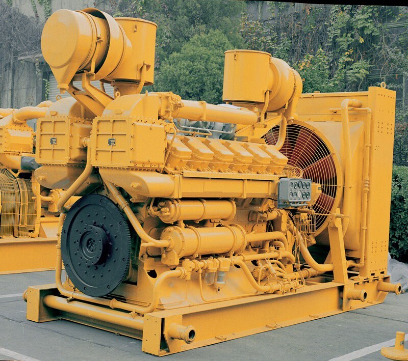 Серия 2000 (560–900 кВт)