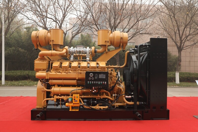 Серия 2000 (560–900 кВт)