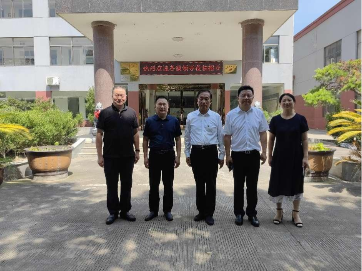 Wang Shiming, former deputy director of the Publicity Department of the CPC Central Committee, was invited to inspect our company