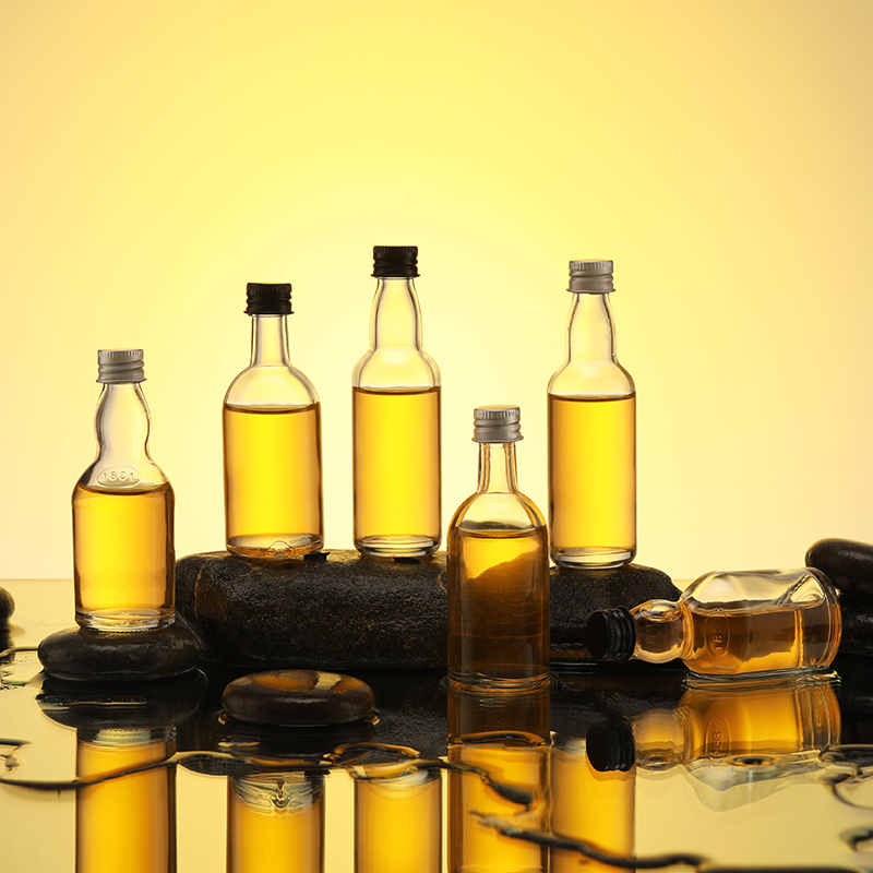 Mini botella de vidrio para licor origini de diseño de moda