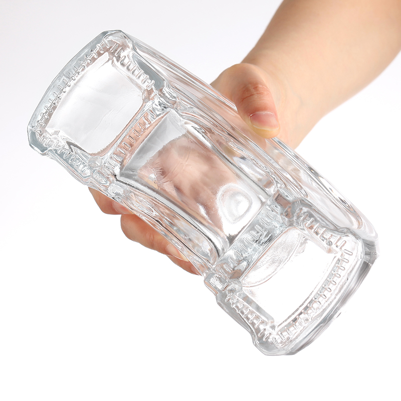 Botella de vidrio de licor abovedada de 700 ml.