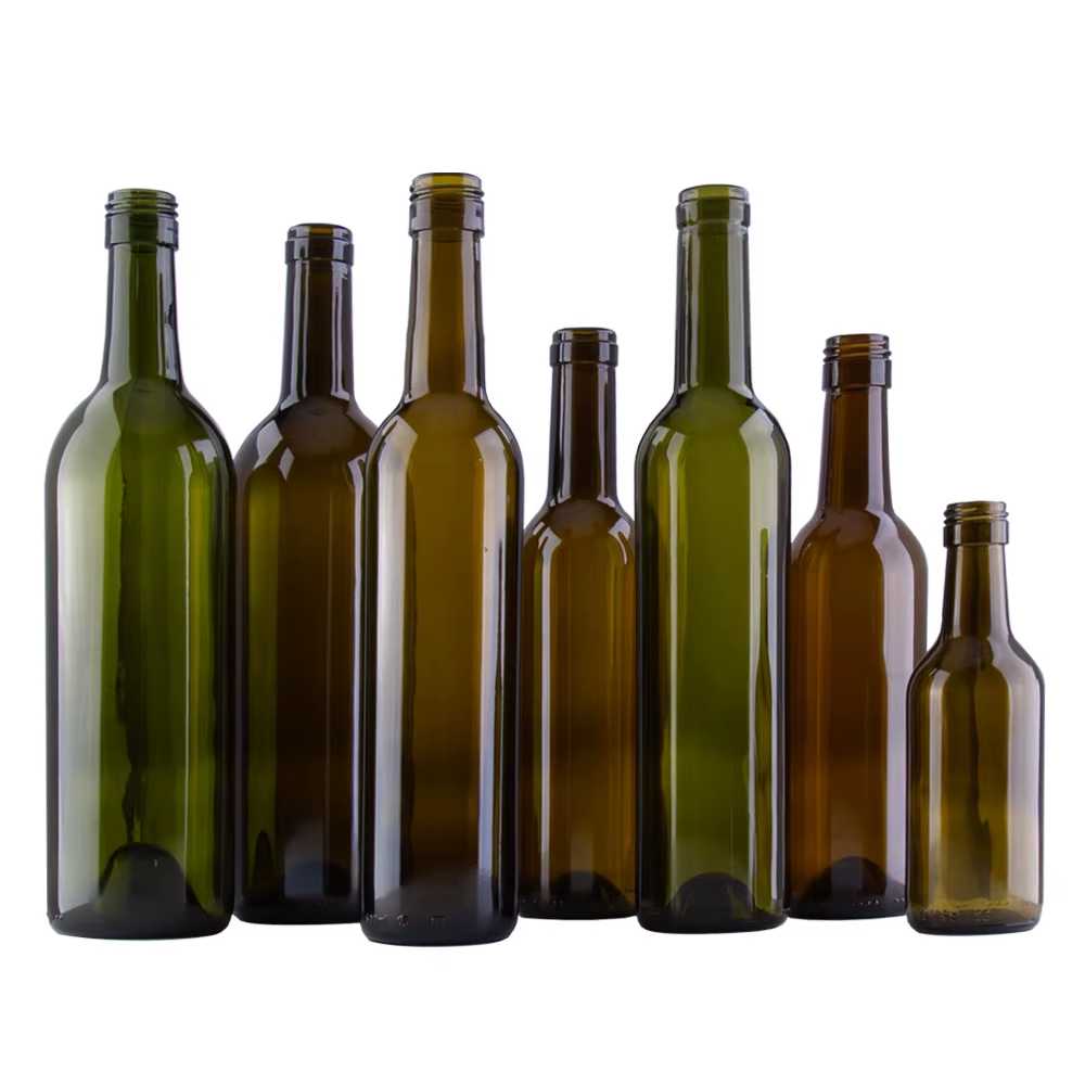 Botella de vino tinto de Burdeos de 750 ml