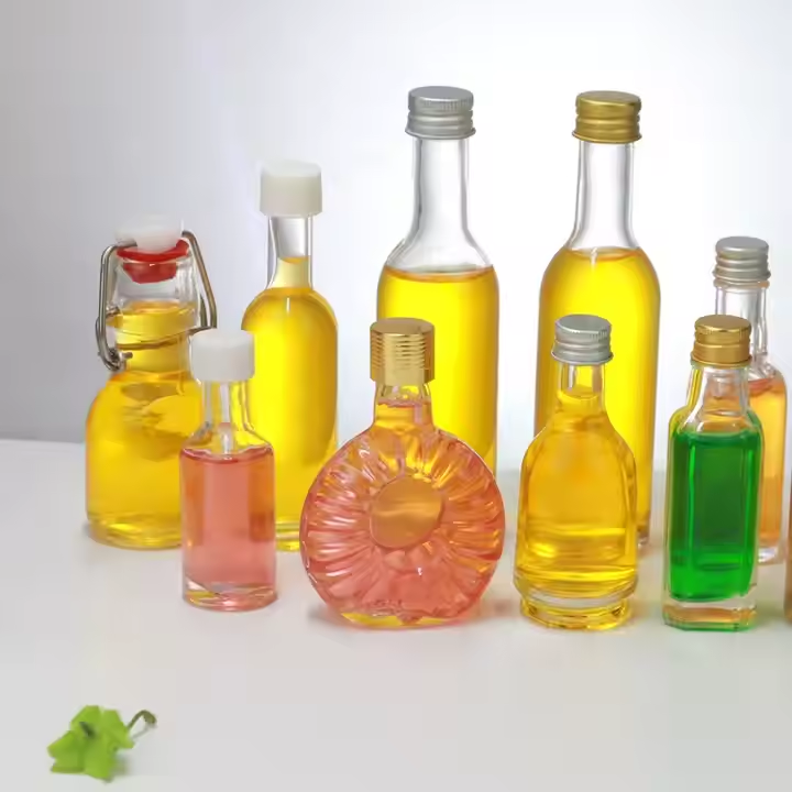 Бутылка для сока, воды, газированных напитков с винтовой крышкой