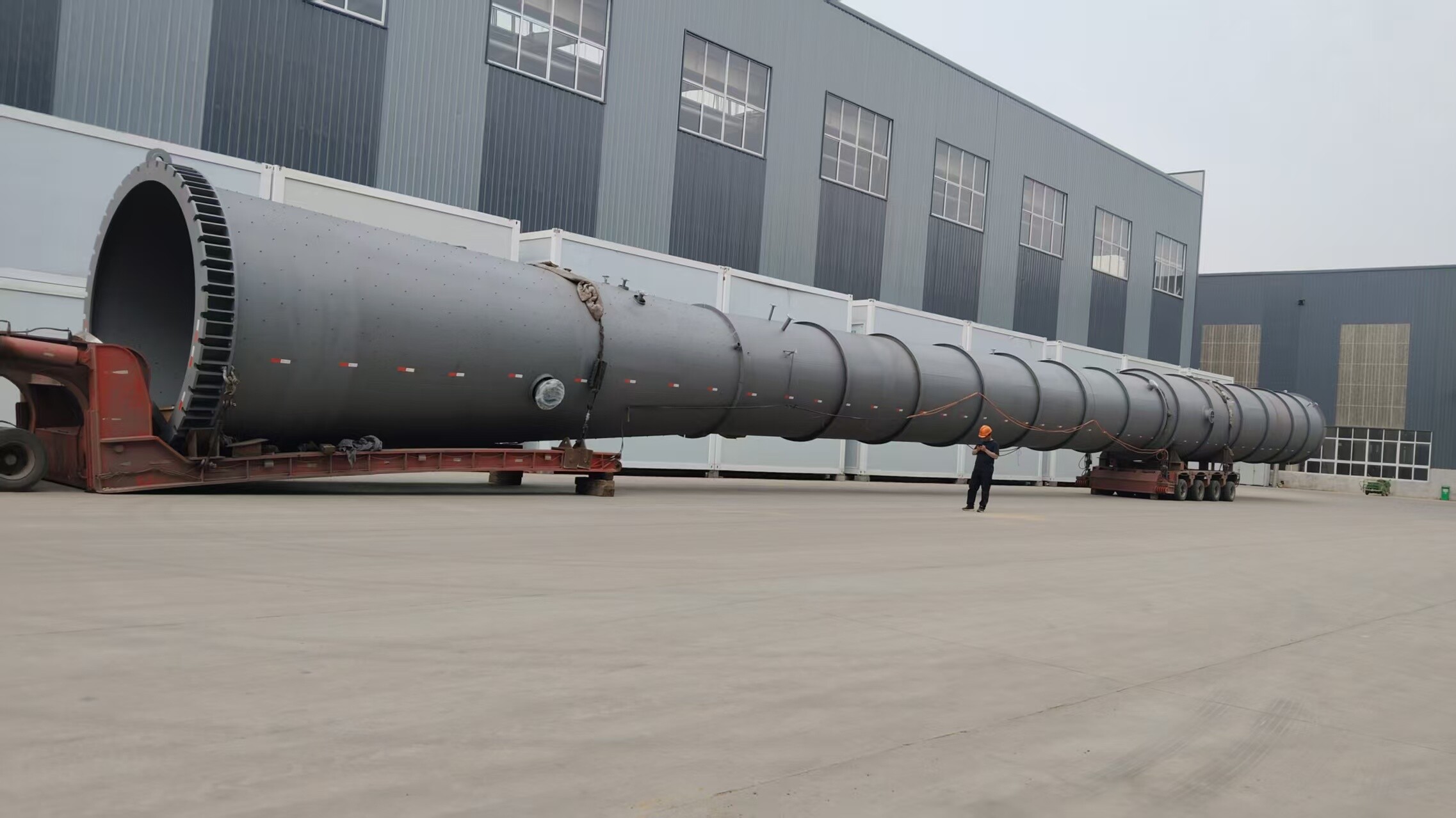 Промышленные колонны и башни