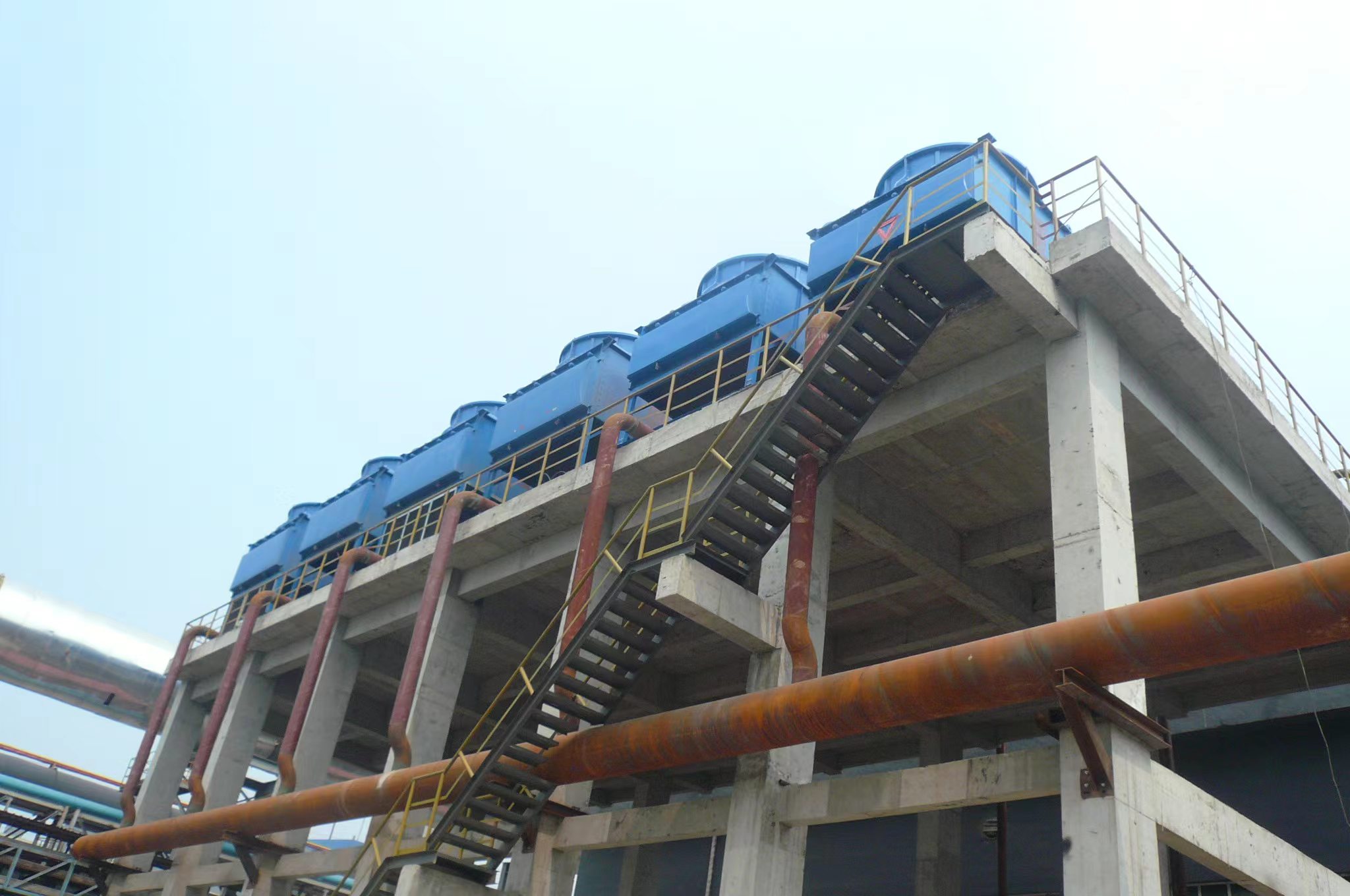 Первичный газовый охладитель и конечный охладитель