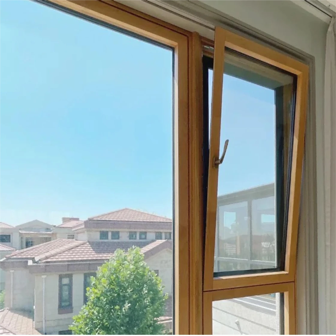 uPVC/Vinyl Tilt And Turn Windows