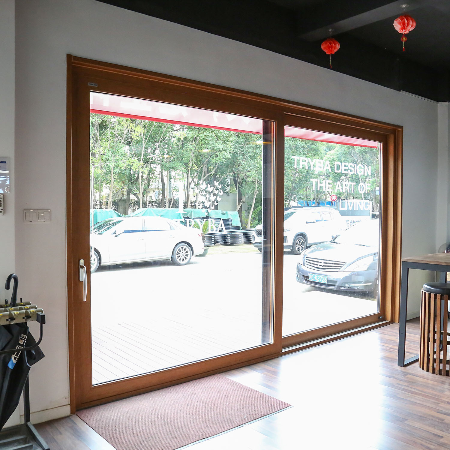 L153 Single Track uPVC/Vinyl Lift and Slide Door L153 Single Track uPVC/Vinyl Lift and Slide Door