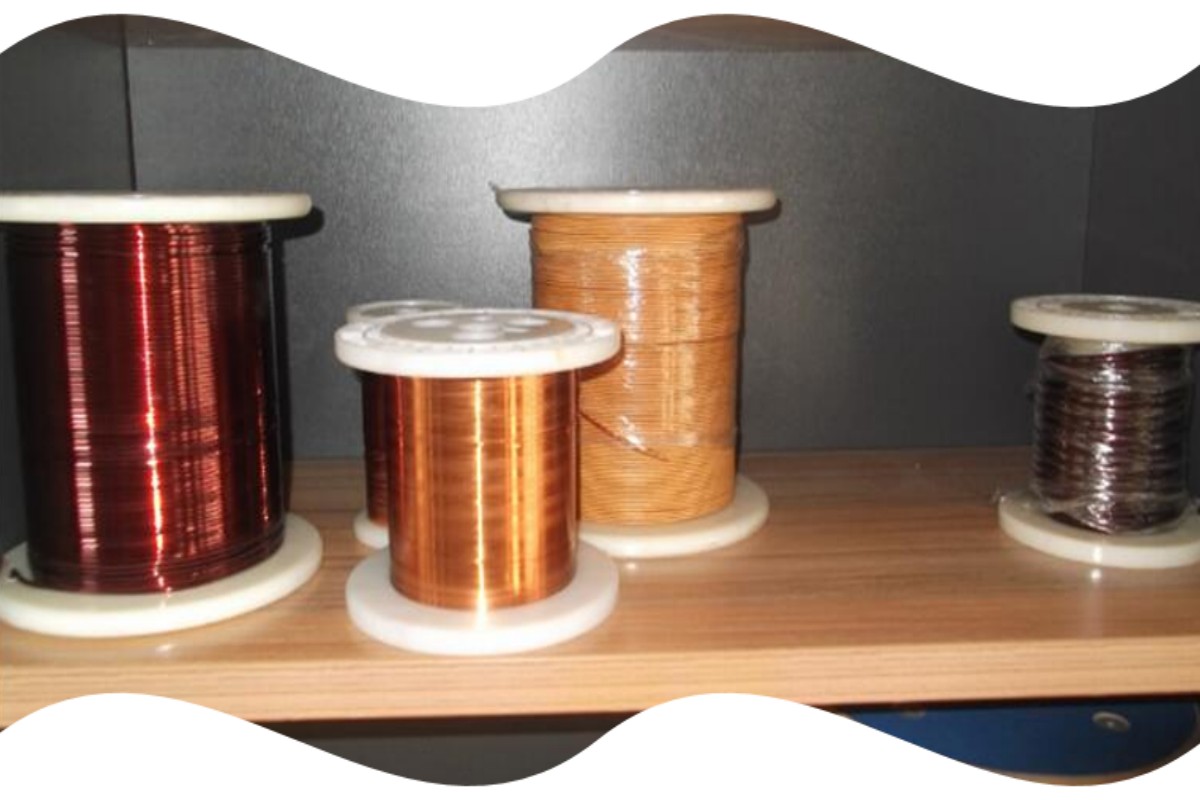 Enamelled copper wire Enamelled copper wire