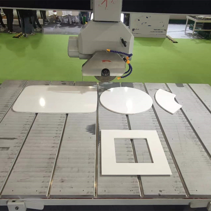 Мостовой станок с 4 осями GQ-3220H