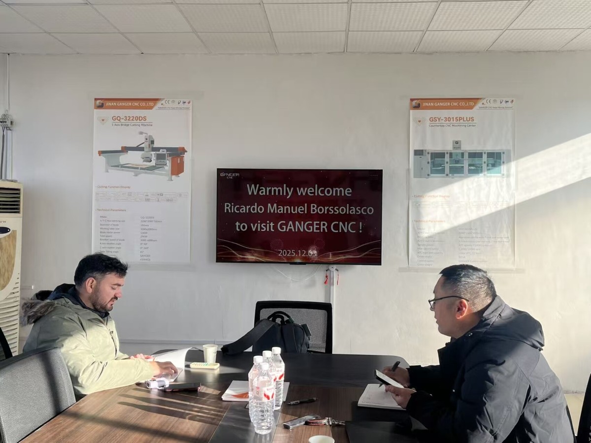 GANGER Recibe a Cliente Argentino para Recorrido por la Fábrica y Visita Cultural a Jinan