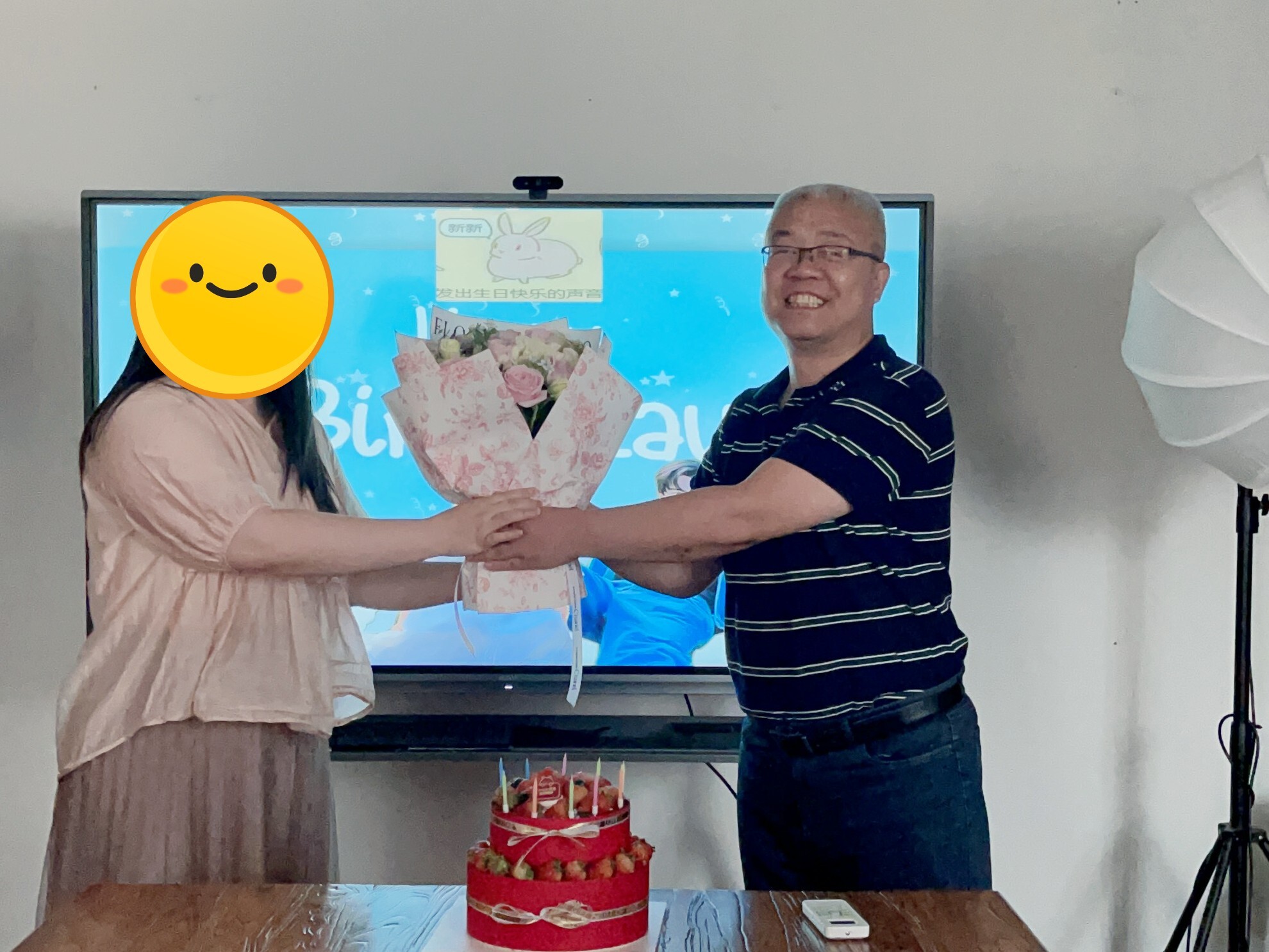 Jinan Ritec празднует день рождения Синтии!