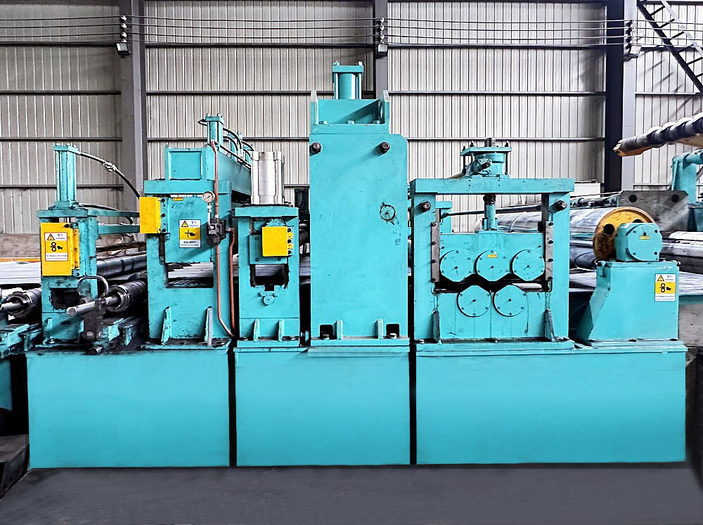 stainless steel slitting machine.jpg