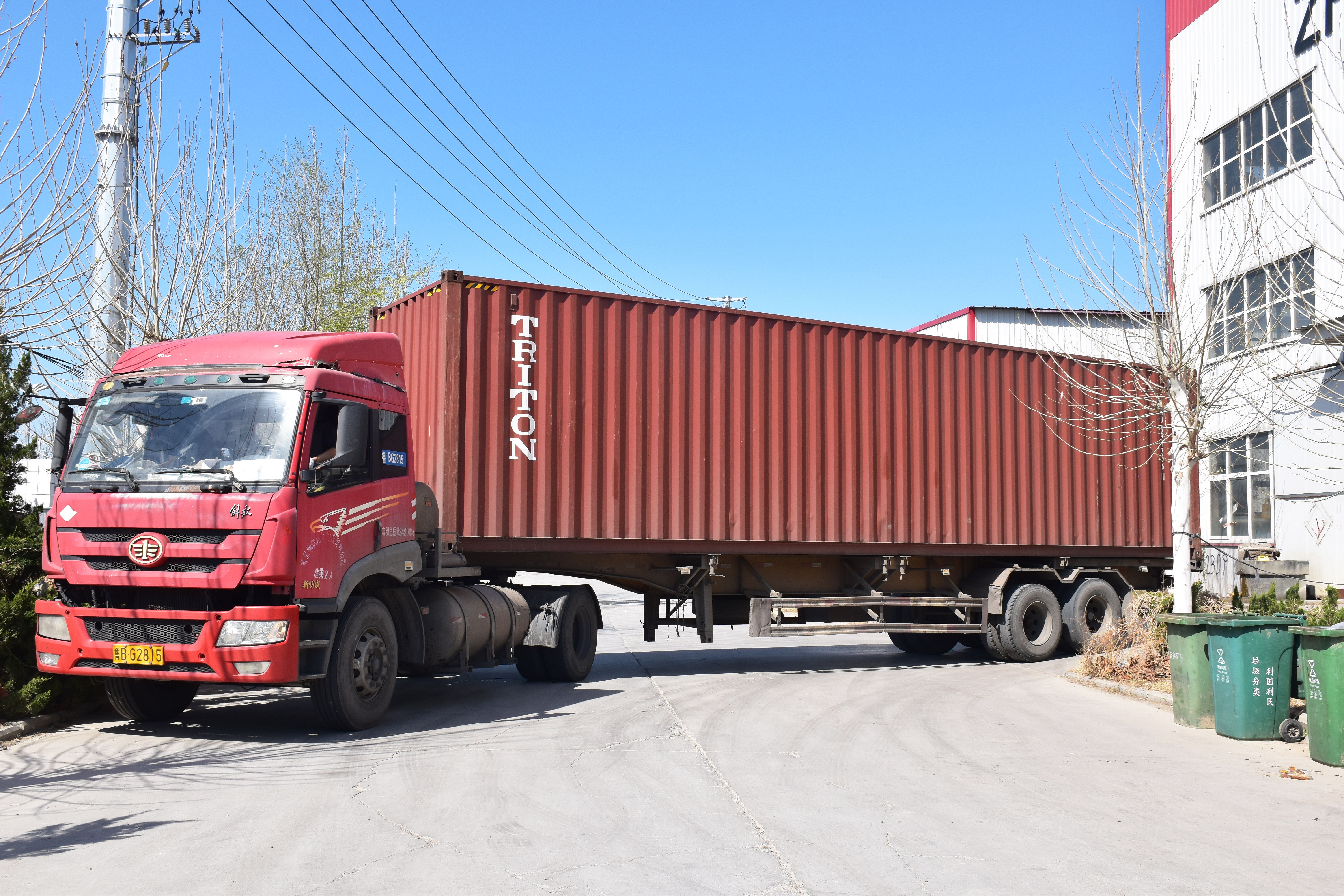 RITEC поставляет комбинированные перфорационно-лазерные станки серии ES350 в Саудовскую Аравию