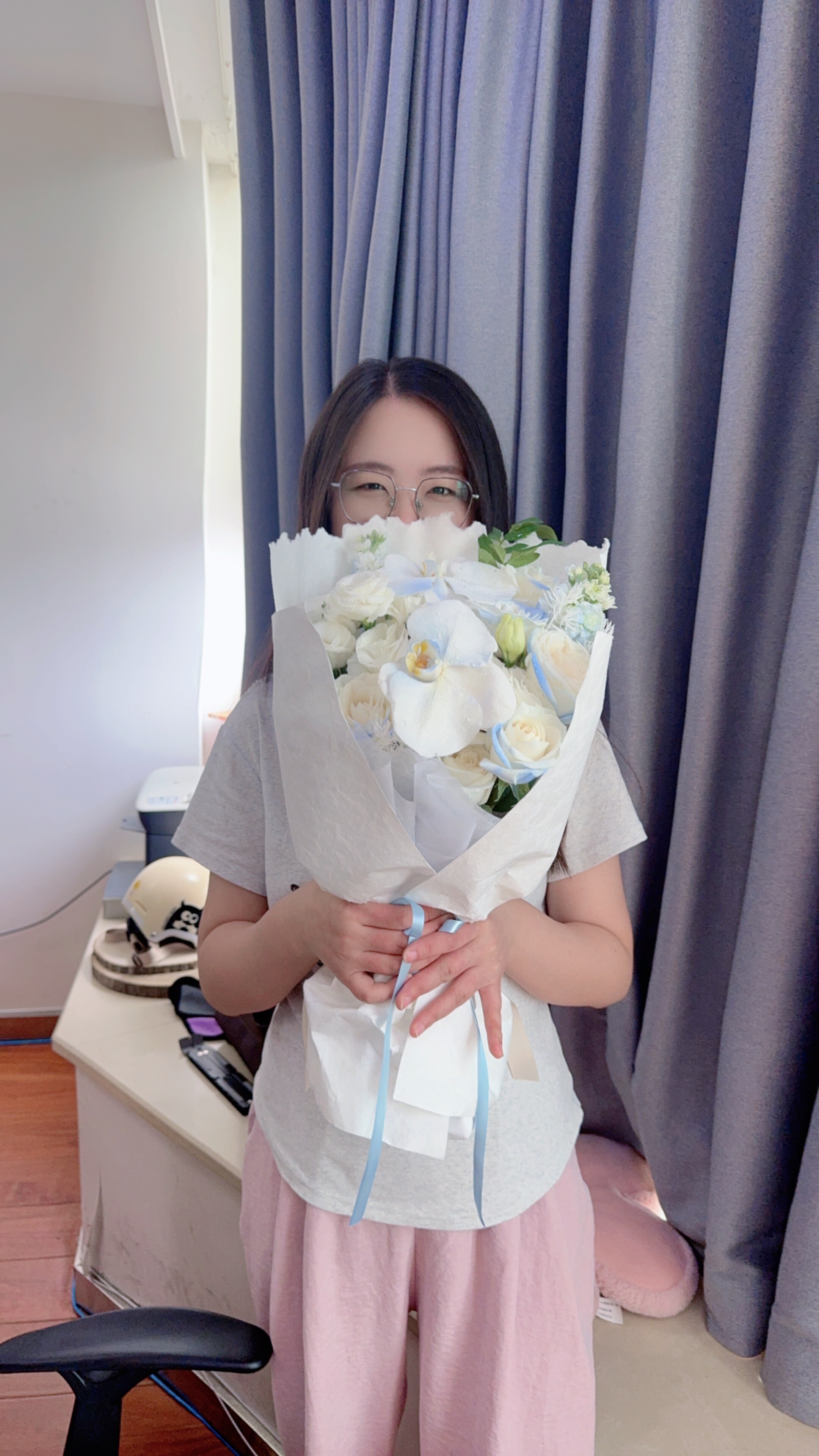 Менеджер по продажам Джейси завершила продуктивную поездку в Саудовскую Аравию успешными встречами с клиентами