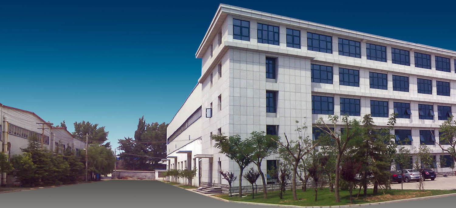 С тех пор, как Джеймс и его братья совместно основали Ritec в 2003 году