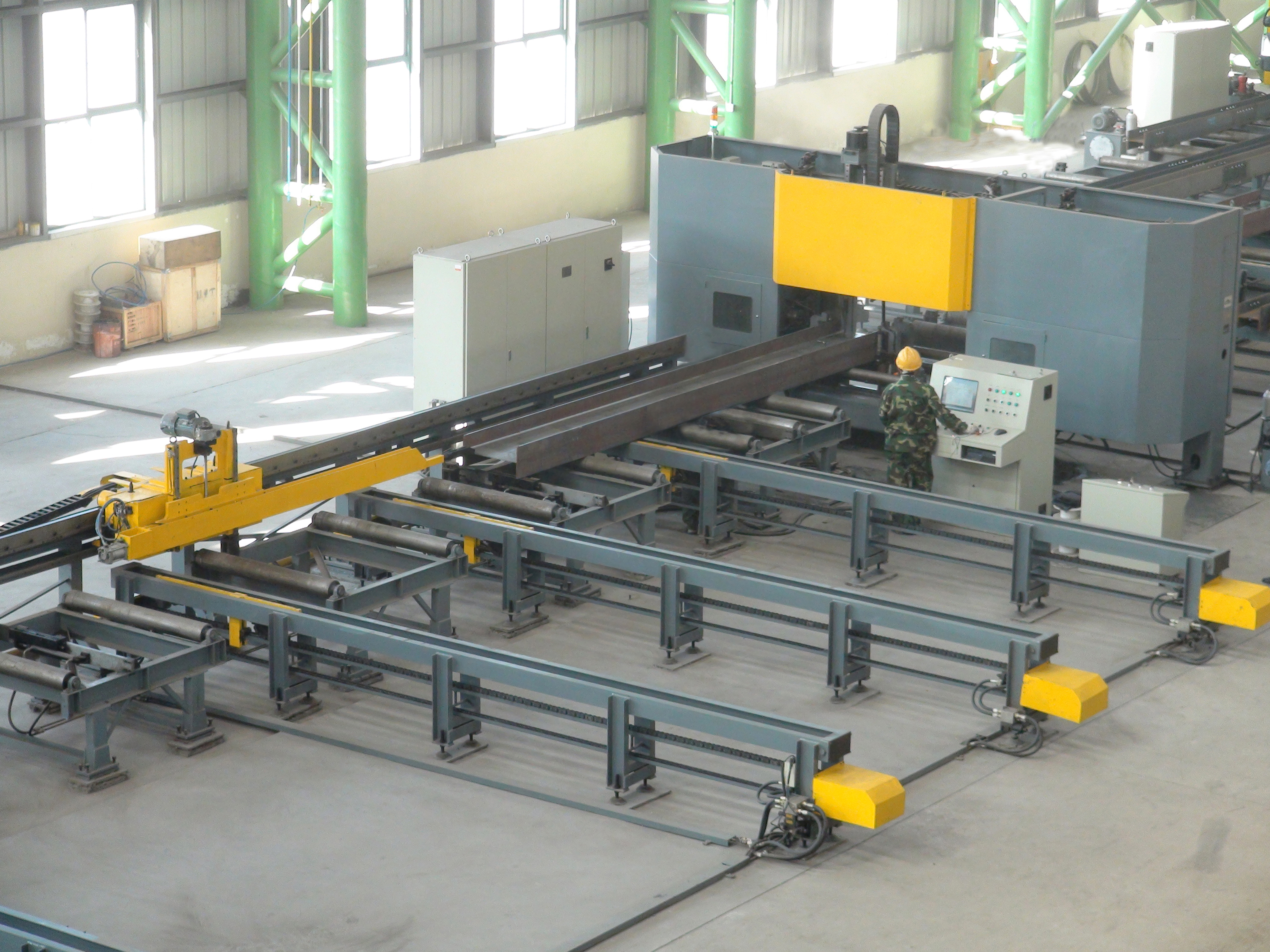 Как измерить точность позиционирования оси X сверлильных станков с ЧПУ для стальных балок?