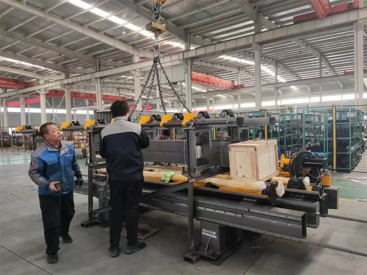 Линия для штамповки углов с ЧПУ Jinan Ritec будет отправлена в Кувейт