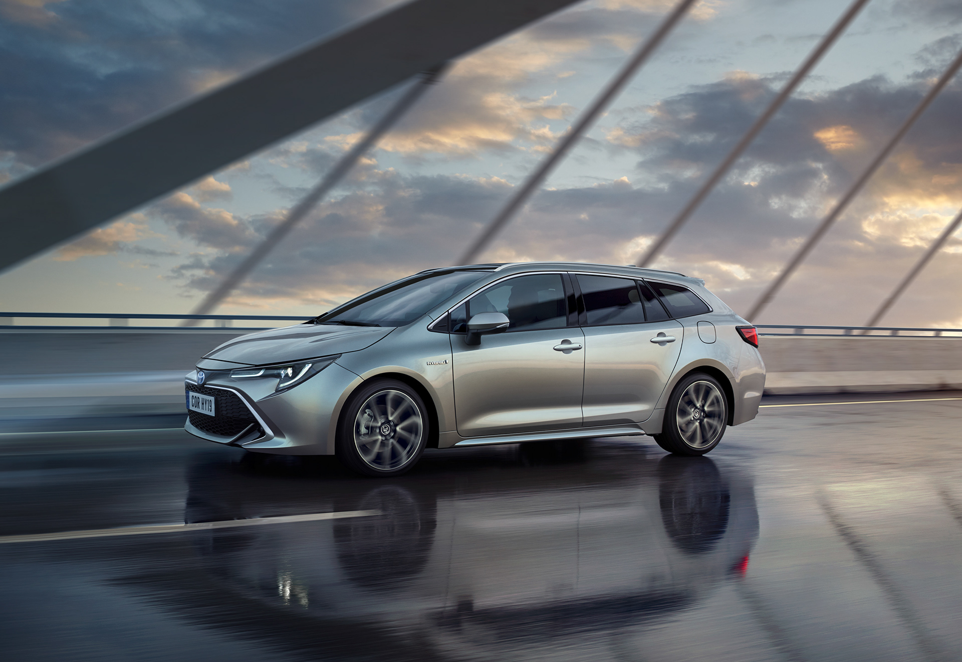 Всего за несколько месяцев компания Shandong Nuoyadi New Energy Vehicle Co., Ltd. достигла выдающихся результатов в области экспорта транспортных средств на новых источниках энергии. 