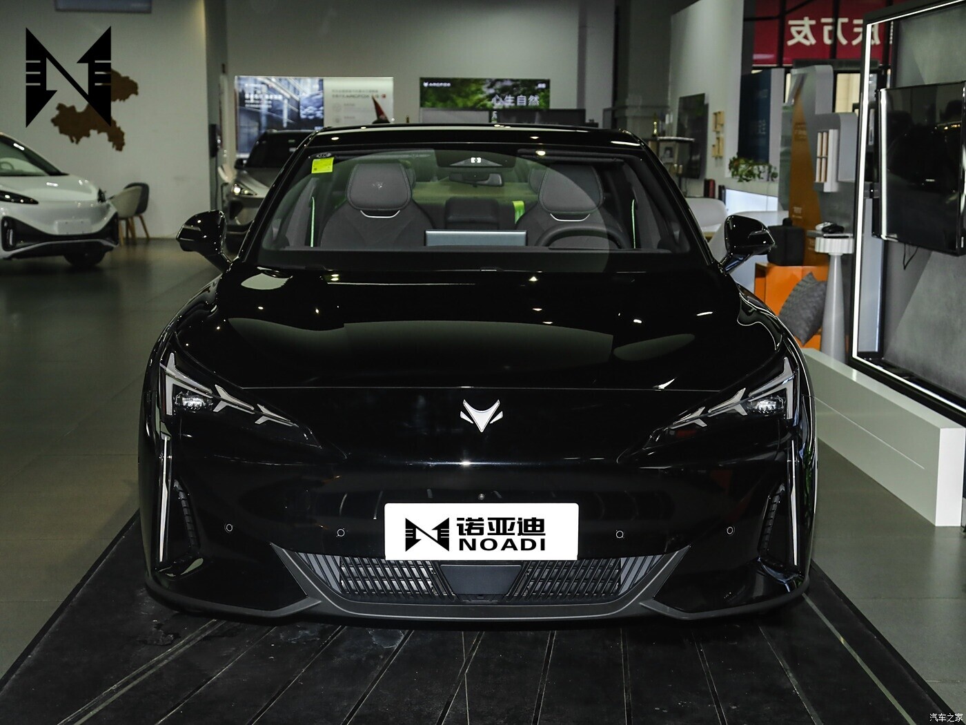 2024 Arcfox Alpha S5 Чистый электрический седан среднего размера Extreme Fox Alpha S5 Новое энергетическое транспортное средство для взрослых автомобилей высшего класса с электроприводом