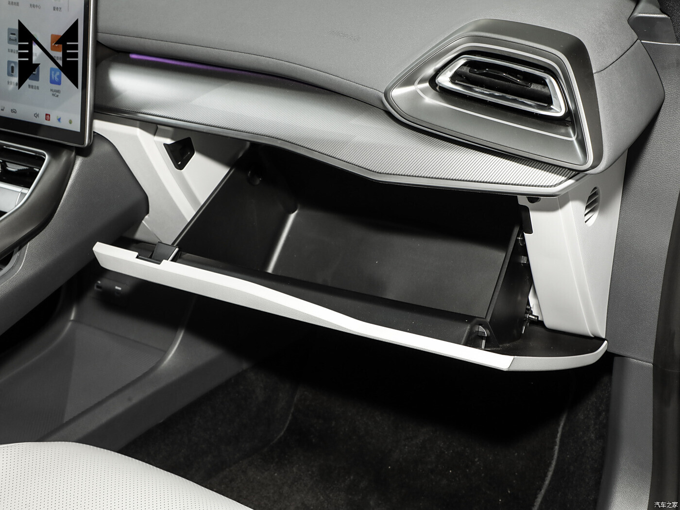 2024 Arcfox Alpha S5 Чистый электрический седан среднего размера Extreme Fox Alpha S5 Новое энергетическое транспортное средство для взрослых автомобилей высшего класса с электроприводом