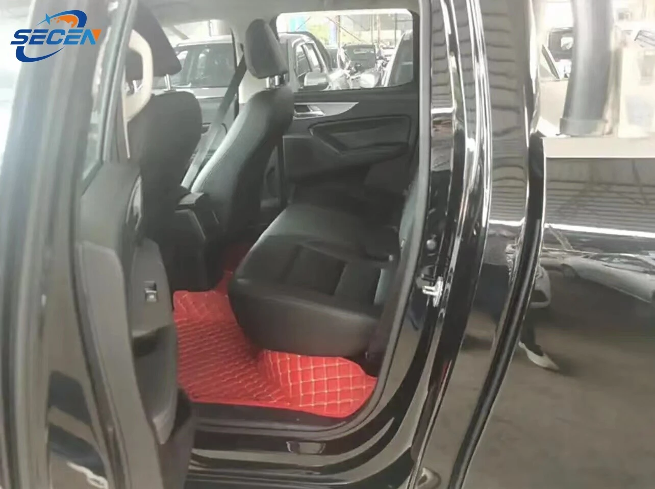 长城炮2021款2.0T商用版自动柴油两驱精英型长箱GW4D20M