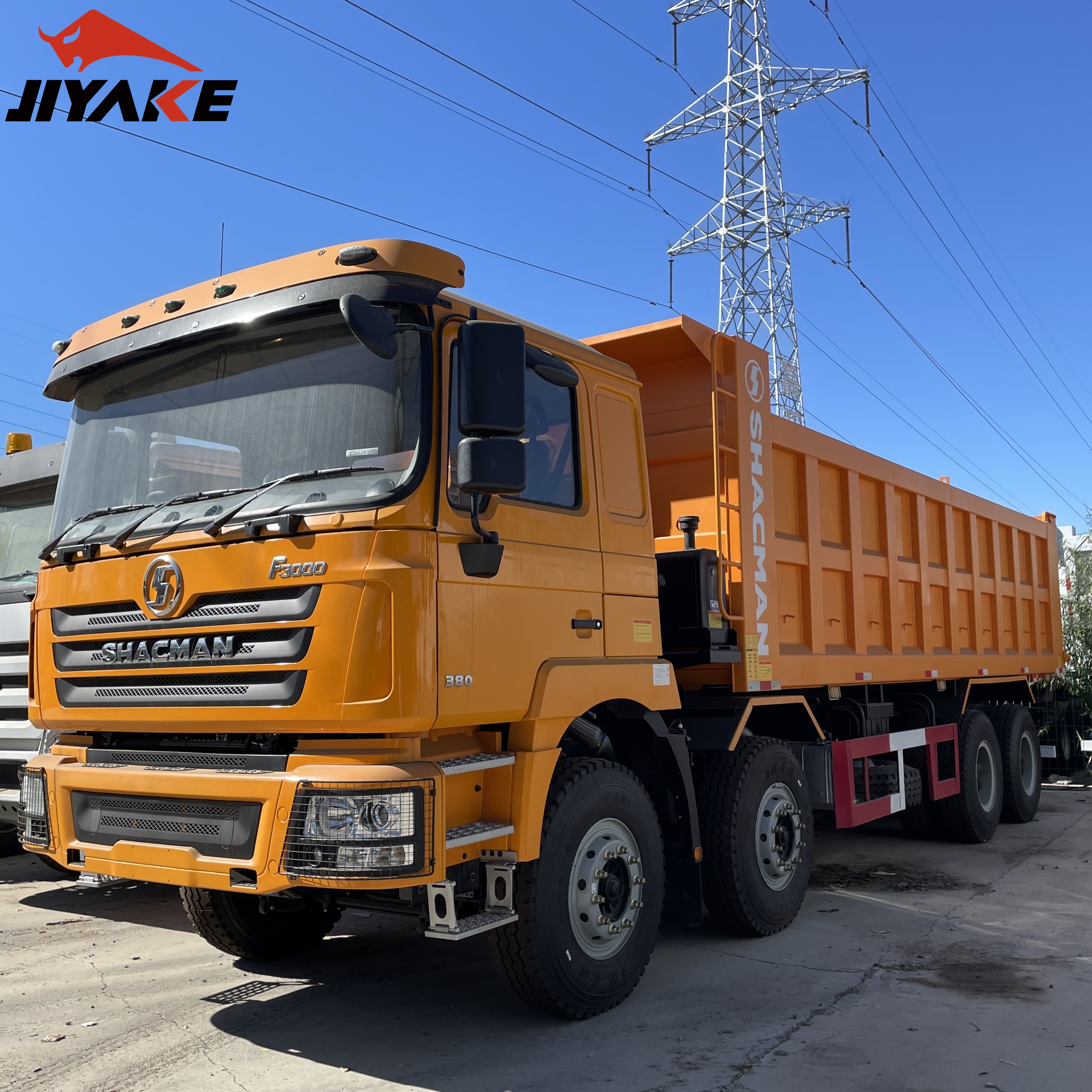 Camión volquete Shacman