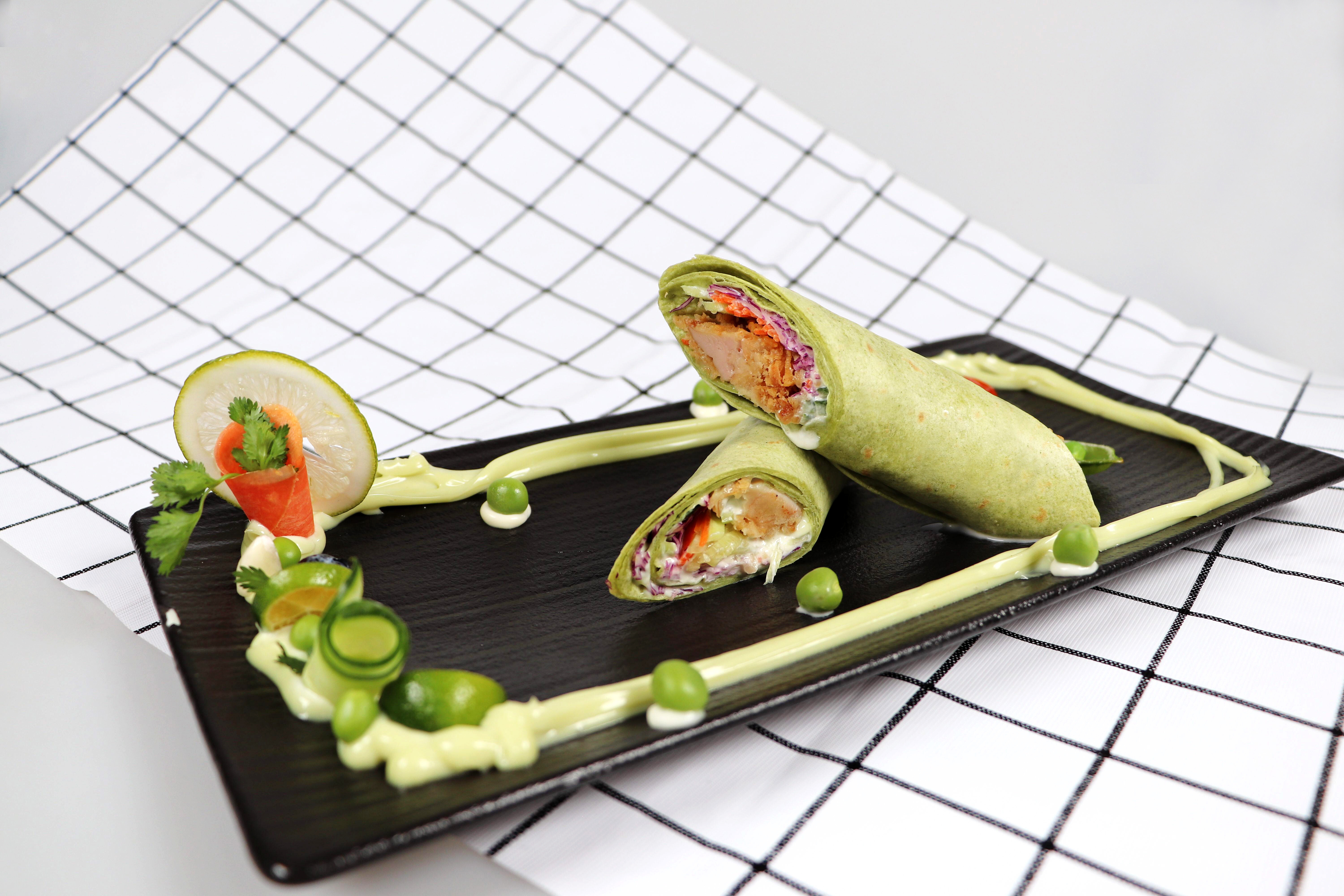 Буррито со вкусом шпината