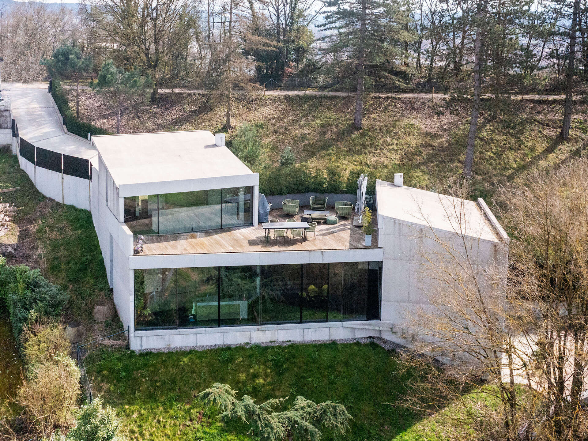 现代优雅与视野