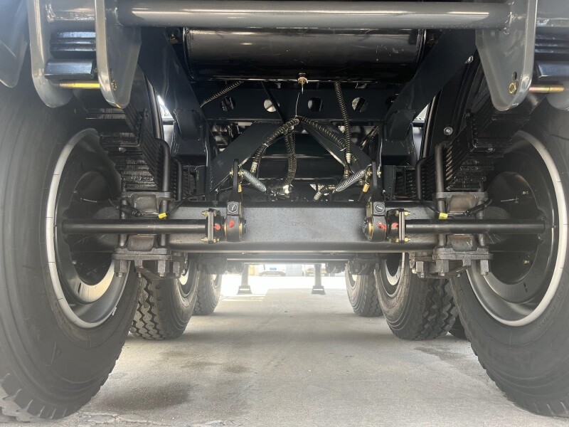 Fuel Tanker Semi Trailer (11).JPG