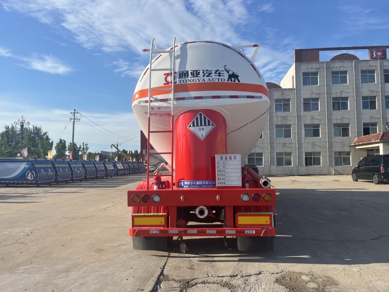 Полуприцеп-цистерна для порошка