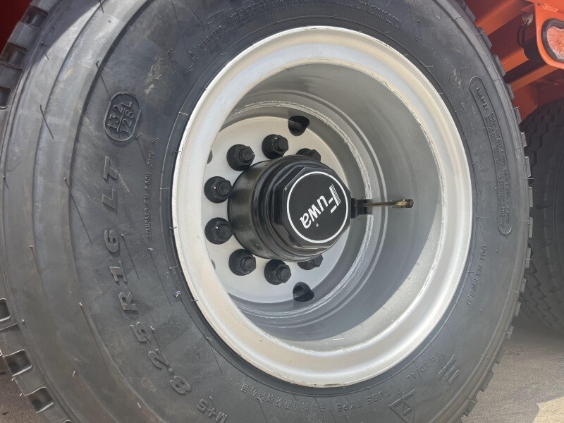 Полуприцеп с низкой платформой 30T