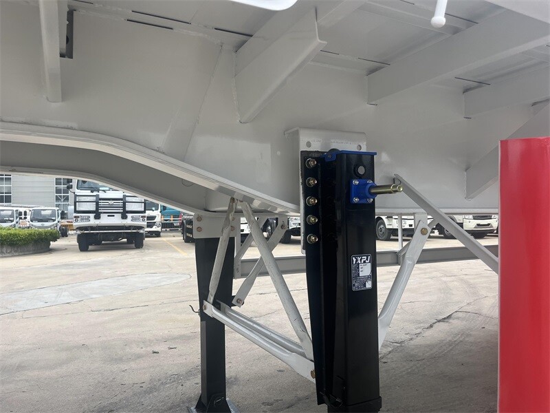 3-осный полуприцеп-забор