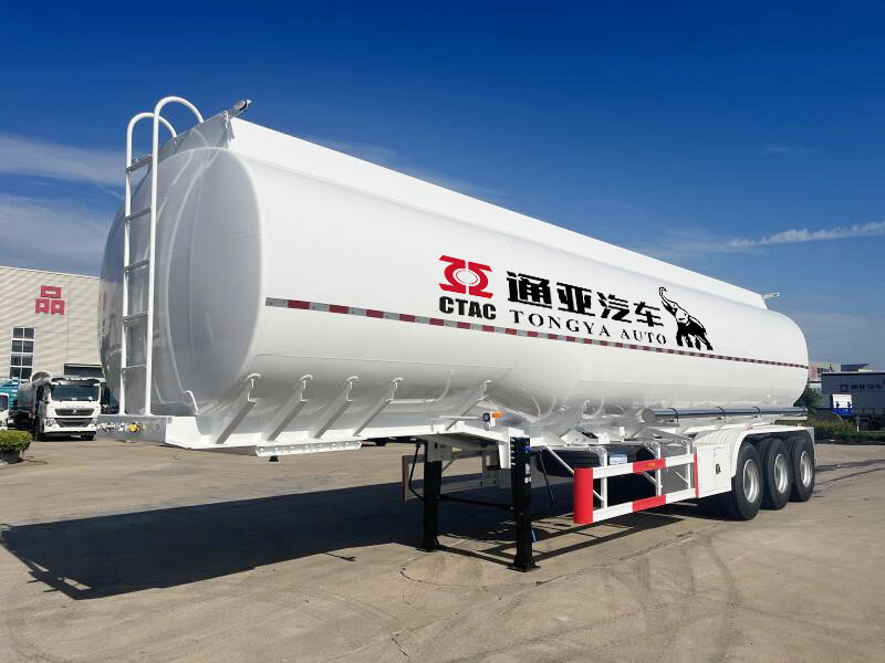 Полуприцеп-цистерна для перевозки нефти 3 оси
