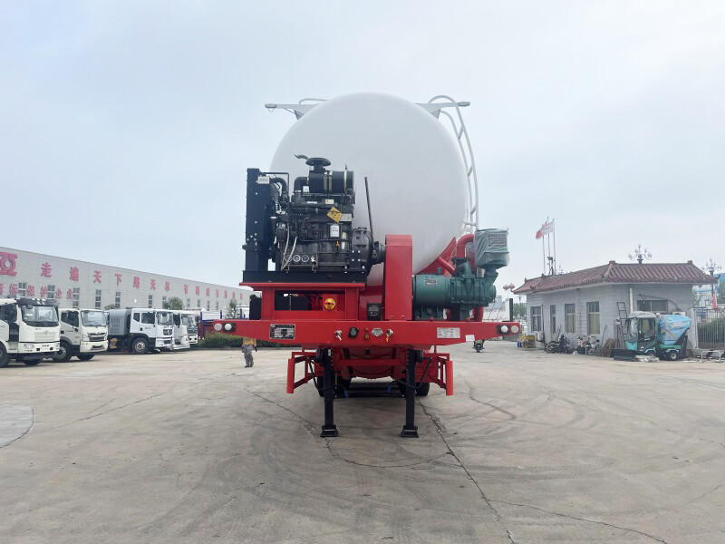 Полуприцеп-цистерна для перевозки цемента навалом 60 тонн