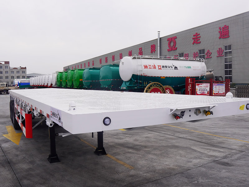 flatbed semi trailer3.jpg flatbed semi trailer3.jpg