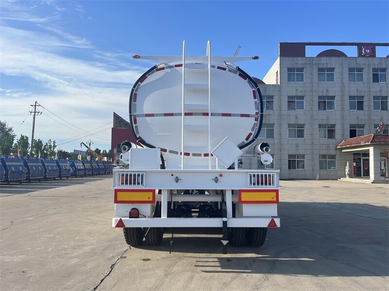 Semirremolque cisterna de combustible de 2 ejes