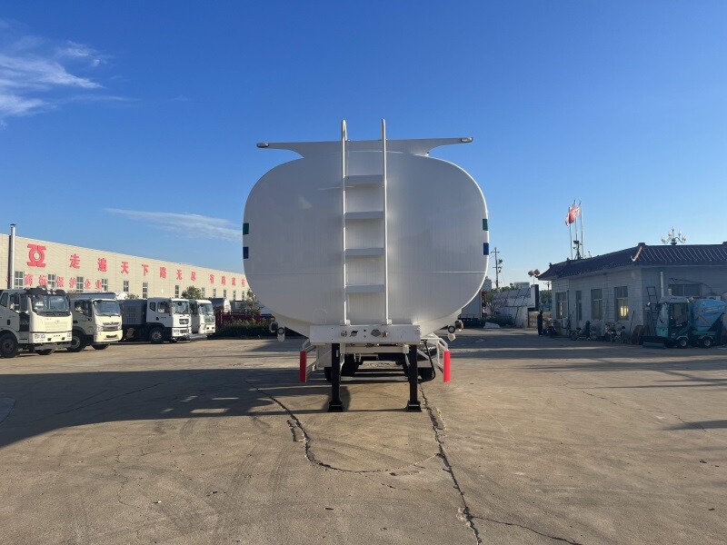 Semirremolque cisterna de combustible 40000L