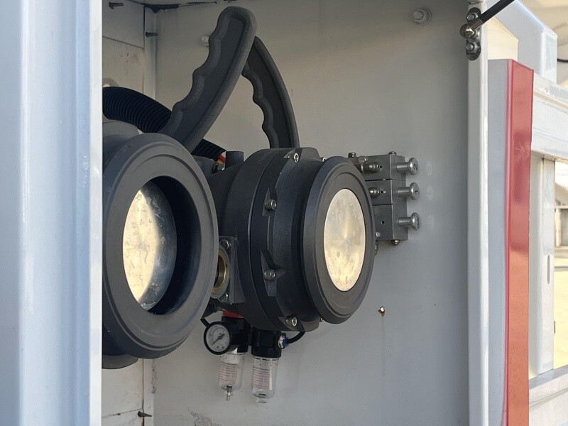 Semirremolque cisterna de combustible 40000L