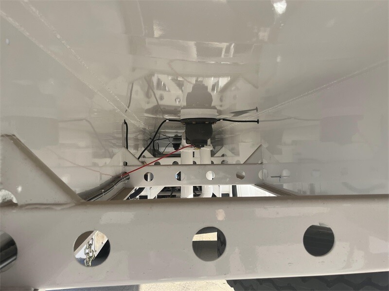 Semirremolque cisterna de combustible 40000L