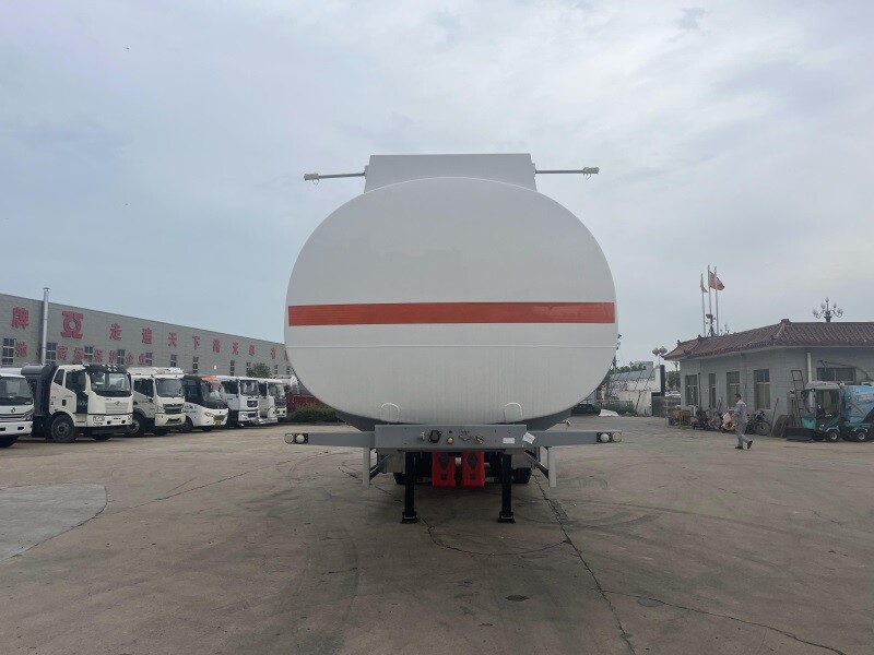 Semirremolque cisterna de combustible 45000L