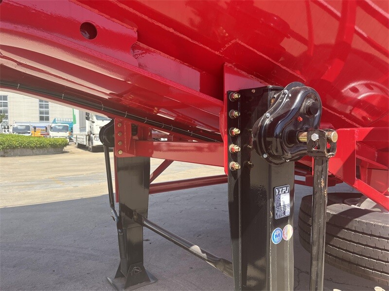 Semirremolque cisterna para cemento a granel