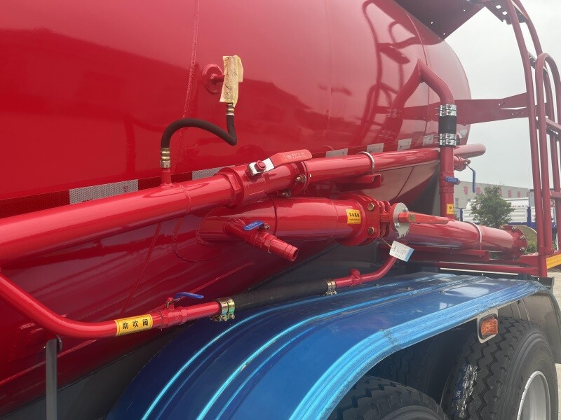 Remolque cisterna para cemento de 28T