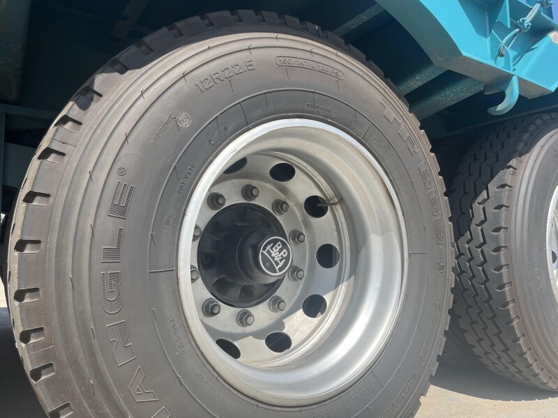 Semirremolque de plataforma baja 60T